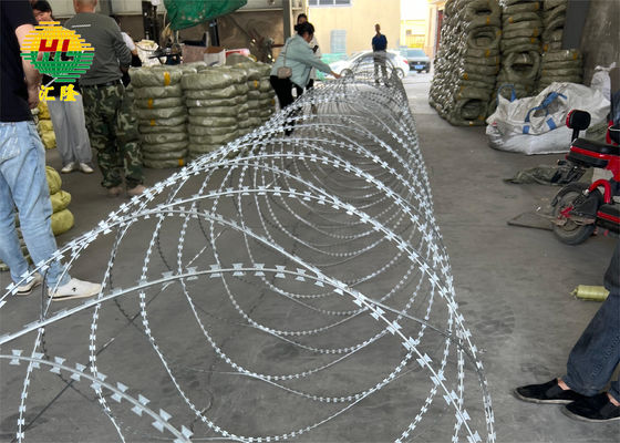 0.45мм Пластина горячо оцинкованная граница BTO-22 Concertina Razor Wire